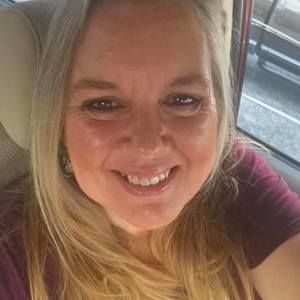 Meet your Posher, Denise